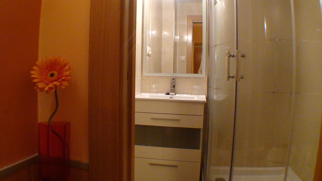 Hostal El Carmen Zaragoza Eksteriør billede